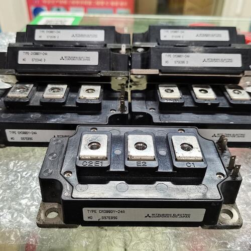 CM300DY-24A三菱IGBT模块，原装拆机现货，特价1--议价商品