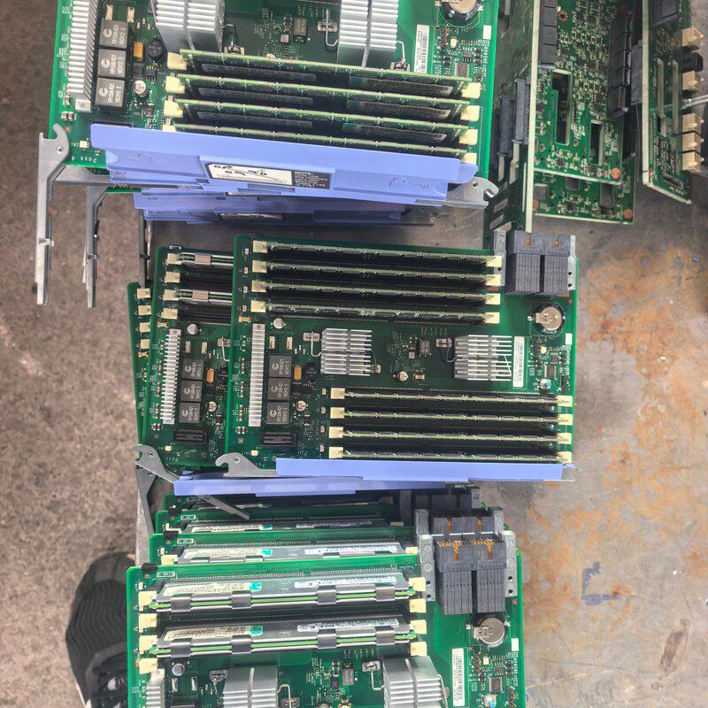 IBM X3850 X5 内存板--议价商品