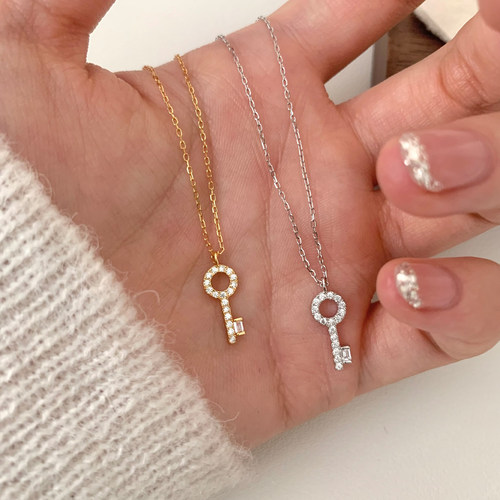 解密/日式小众设计满钻钥匙项链