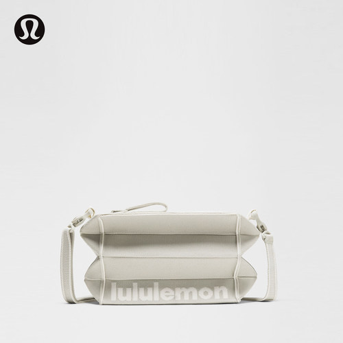 Fold It Hold It 女士斜挎包丨lululemon丨LW9GB2S