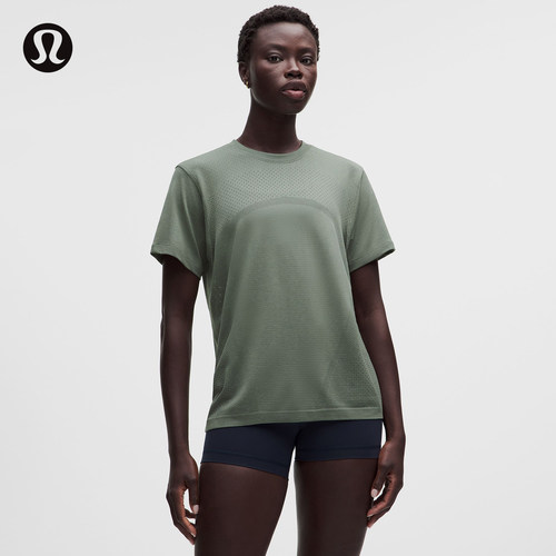 Swiftly Relaxed女士运动短袖 T 恤 *徽标款丨lululemon丨LW3KHJS