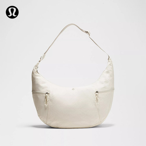 Large Slouchy 大款斜挎包丨lululemon丨LU9CADS