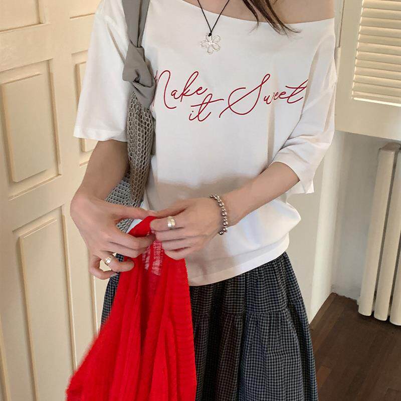 慵懒风露肩短袖女t恤夏季2026新款韩版宽松显瘦百搭休闲白色上衣