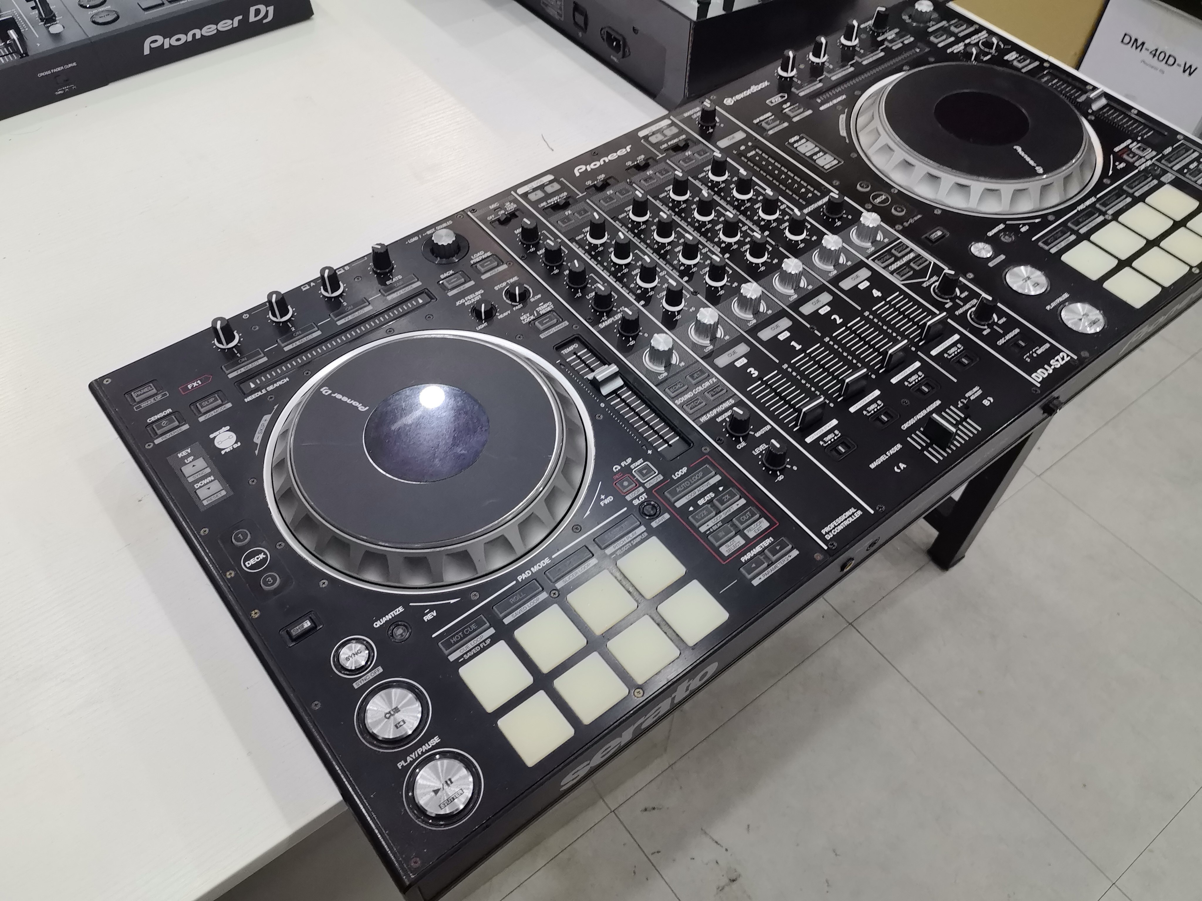 先锋打碟机DDJ-RZ、DDJ-SZ、DDJ-SZ2酒吧专业打碟设备