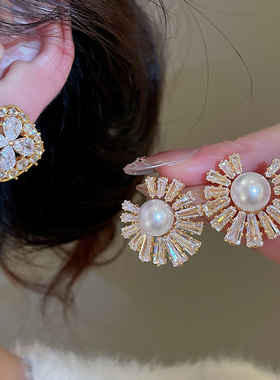 MEILAIFUREN高端定制方形锆石花朵耳钉复古轻奢精致巨好看耳环