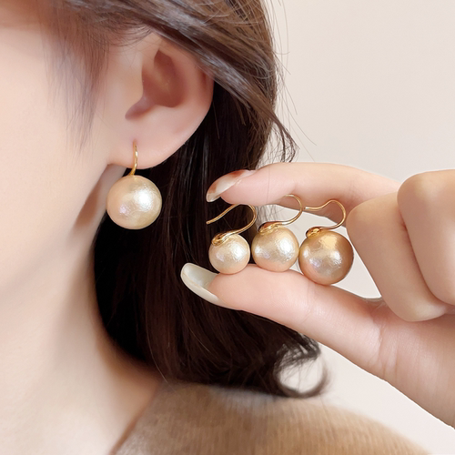 珍珠耳坠耳环女新款高级感耳钉