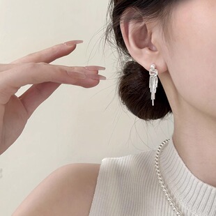MEILAIFUREN高端定制珍珠流苏长款锆石耳环方圆脸轻奢女人味耳饰