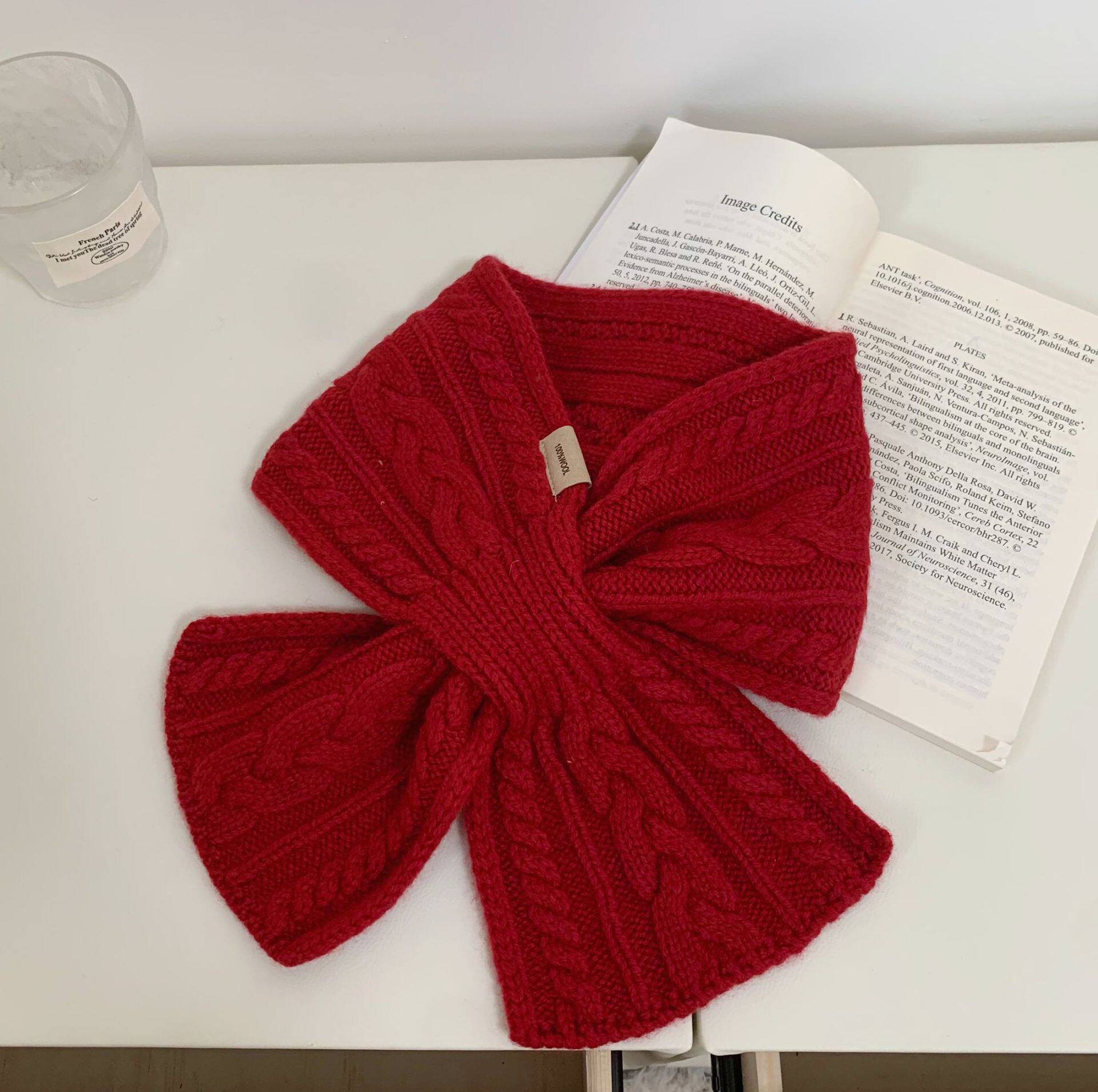 高级感100%纯羊毛红色小围巾女冬季韩系麻花护颈交叉懒人短款围脖