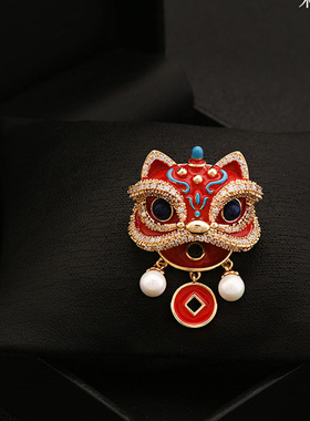 MEILAIFUREN 红色胸花喜庆配饰衣服点缀国风别针国潮送财醒狮胸针