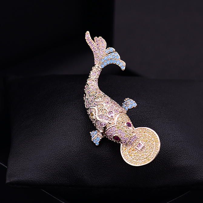 幸运锦鲤转运高档胸花胸针