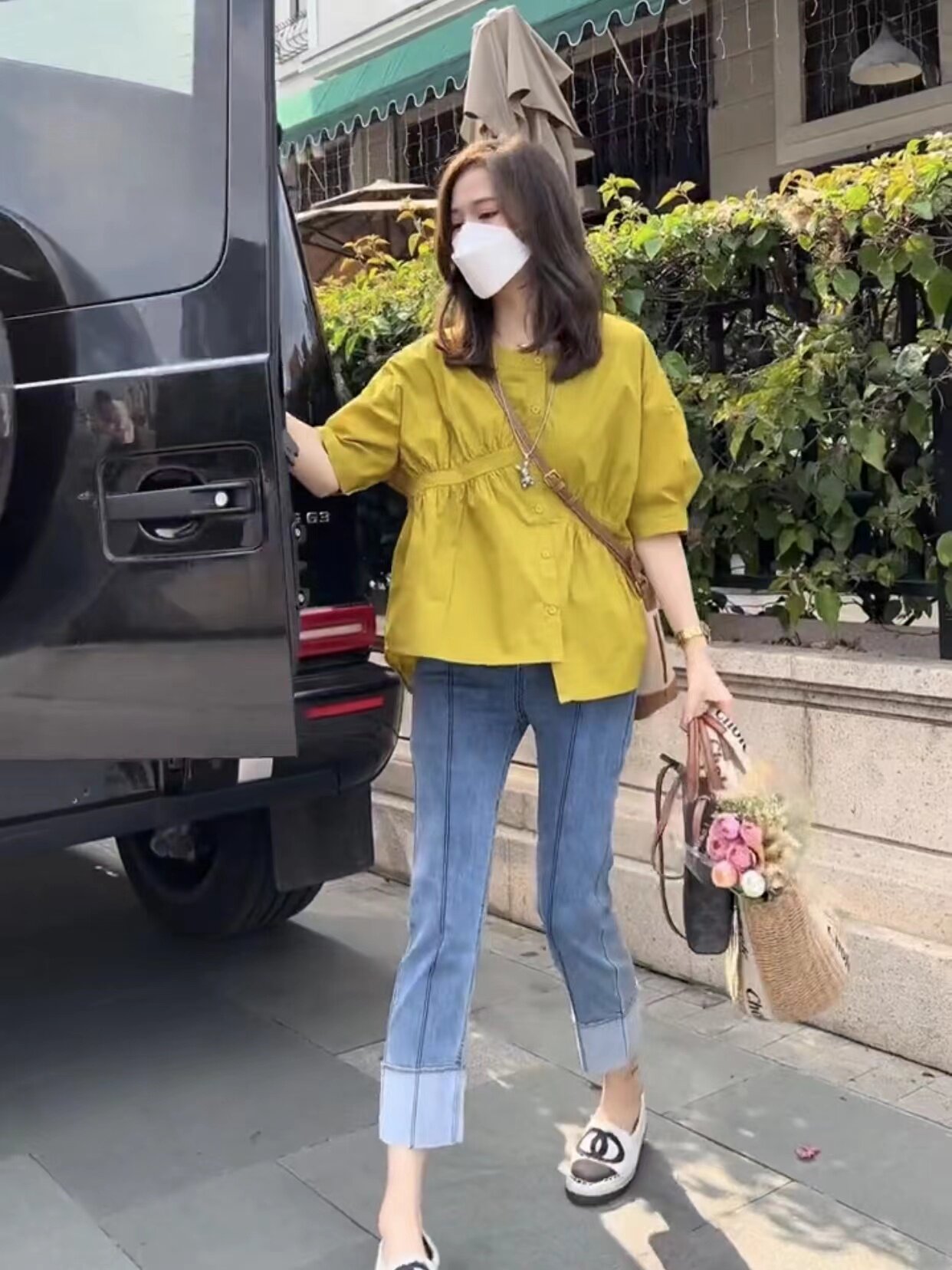 출산 셔츠 여성 불규칙한 스플 라이스 2022 여름 신작 라운드 넥 탑 작고 얇은 섹션 흰색 7부 소매