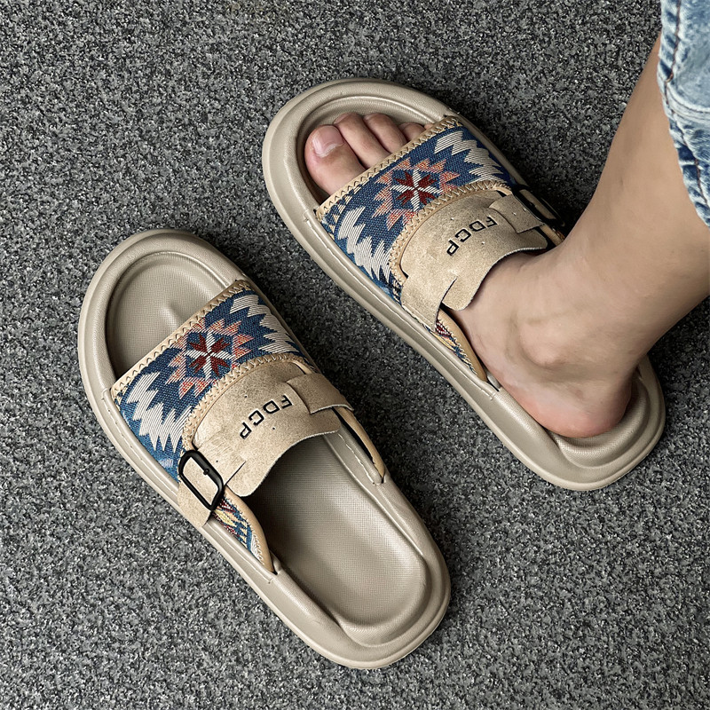 夏季外穿露趾凉拖鞋男厚底高级感潮牌休闲沙滩拖鞋刺绣防水一字拖