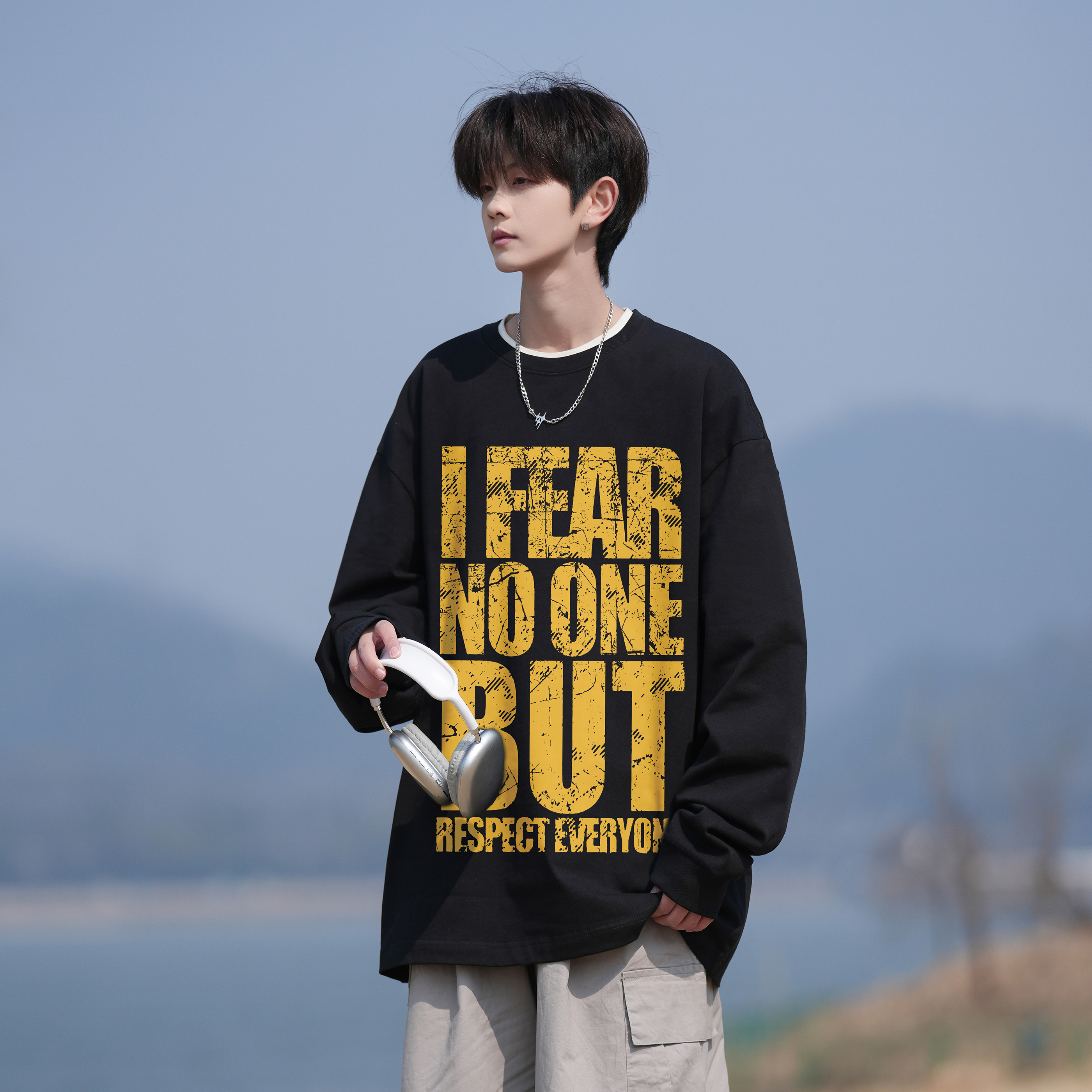 二更 长袖t恤男款2025春秋季新款字母印花潮流男生宽松休闲打底衫