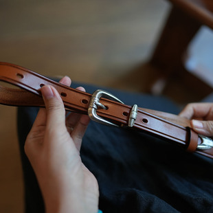 植鞣牛皮咔叽复古雕花马蹄扣百搭休闲真皮牛仔工装休闲窄皮带腰带