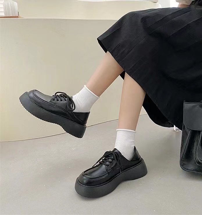 小皮鞋女英伦风2023新款春夏学生大头复古黑色绑带厚底增高jk单鞋