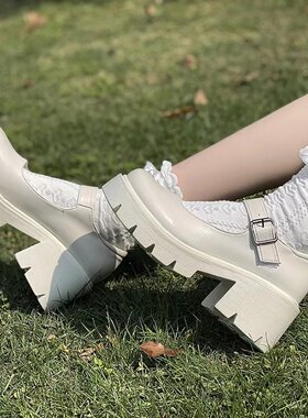 厚底白色圆头玛丽珍单鞋女