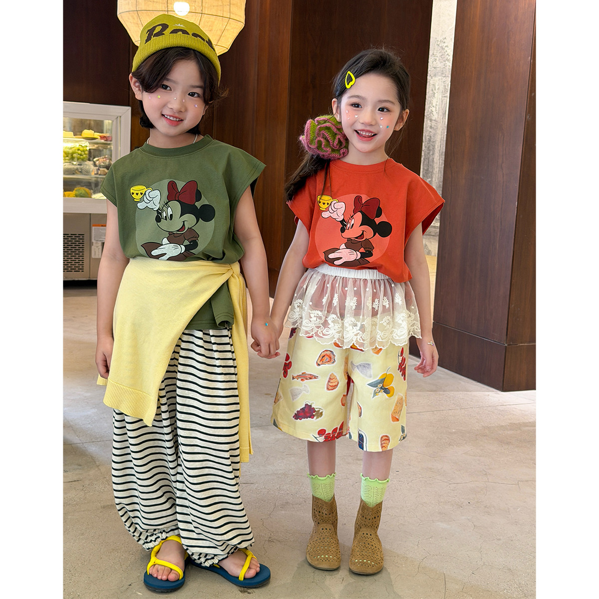 韩版男童女童卡通短袖雪花麻条纹灯笼裤涂鸦五分裤套装夏季时髦潮