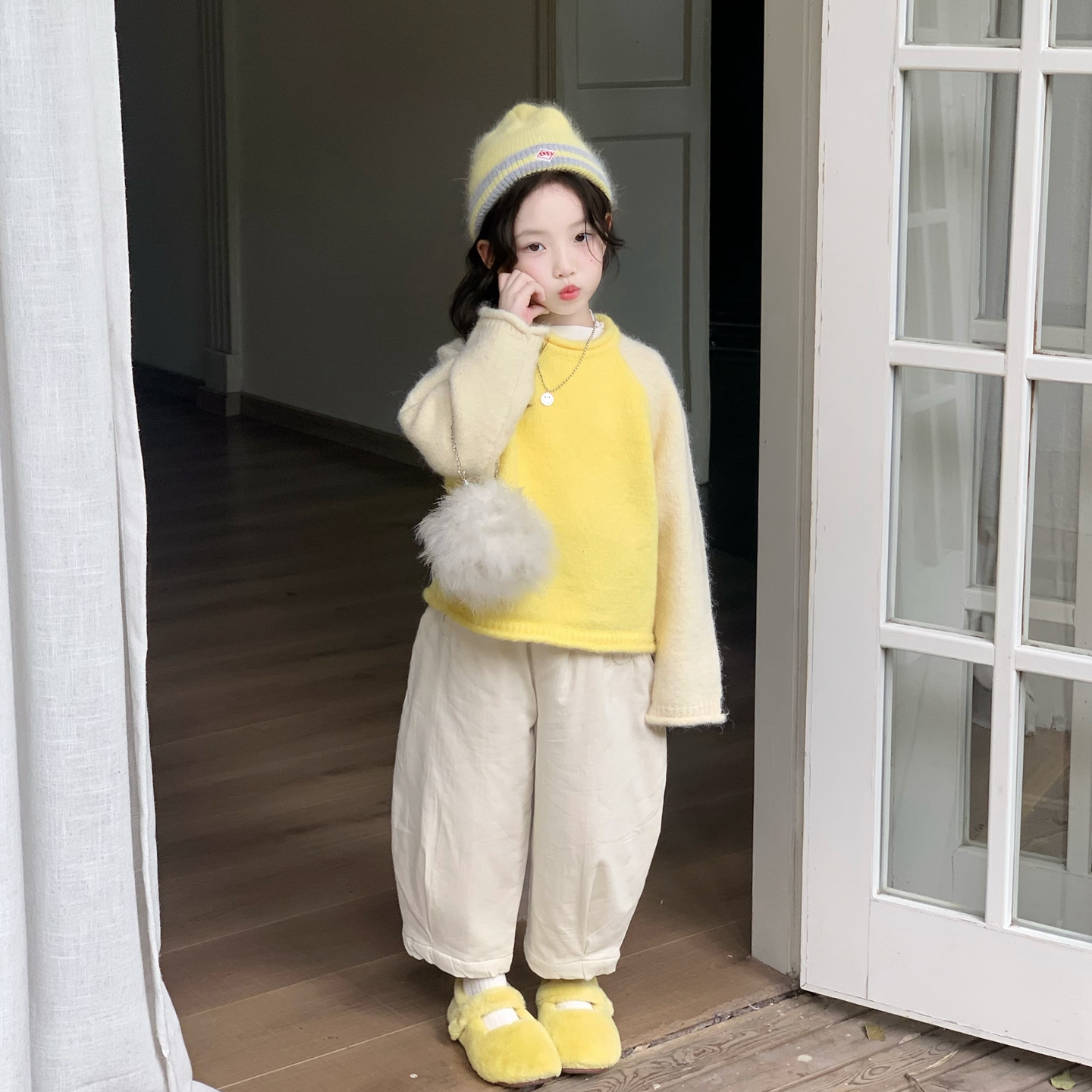 女童毛衣套装2025新款女宝宝针织衫休闲裤两件套儿童洋气时髦冬装