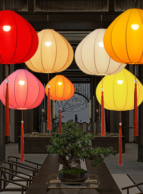 圆形灯笼新款新年黄色橙色可连串景区装饰户外防水新中式布艺吊灯