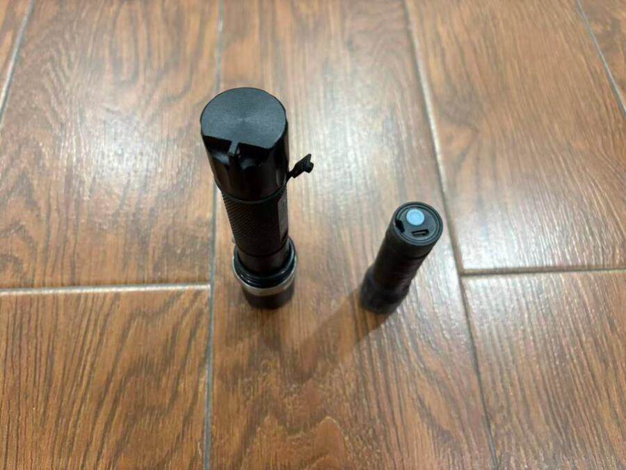 3月26日天津市滨海新区破窗器三个、手电筒二个、手套七只网络拍卖公告