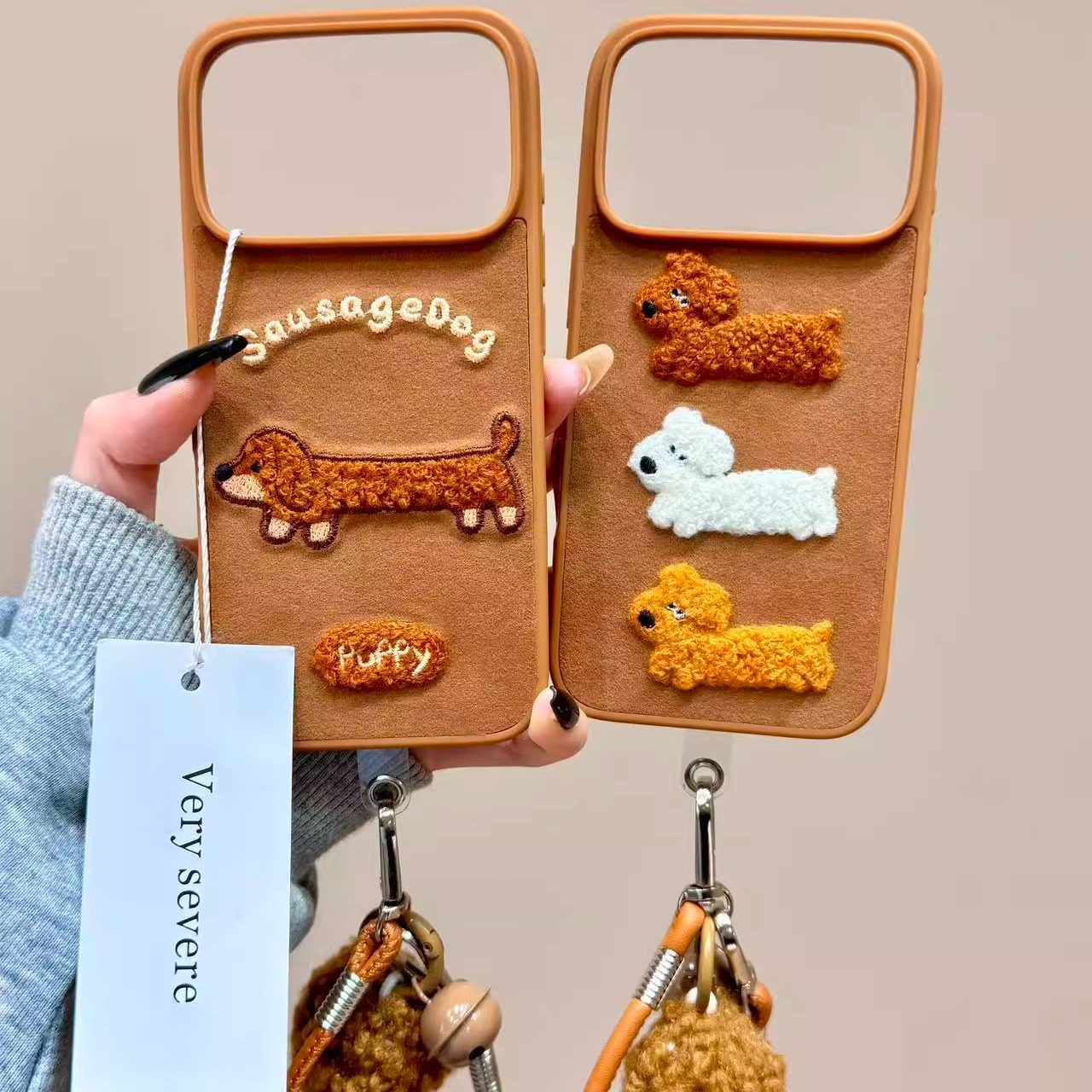 秋冬绒布刺绣腊肠狗手拎绳适用苹果17promax手机壳iphone16新款15pro女款14pm全包保护壳,3C数码配件,手机保护套/壳,淘宝优惠券,粉丝福利购,淘宝优惠卷