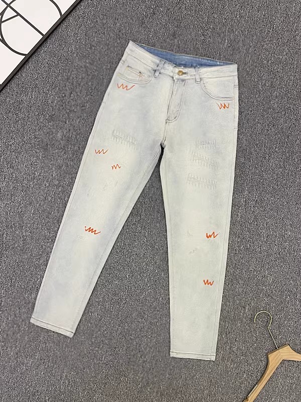 夏季新款浅蓝色潮牌男士牛仔裤弹力修身小脚裤个性潮流印花长裤潮