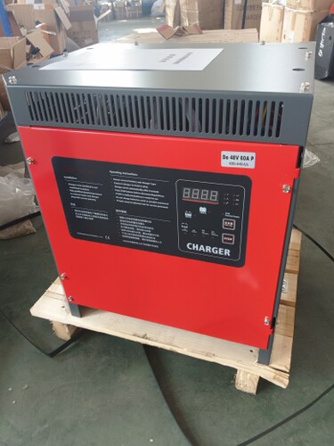 合力叉车充电机48V60A70A80A充电器 80V100A