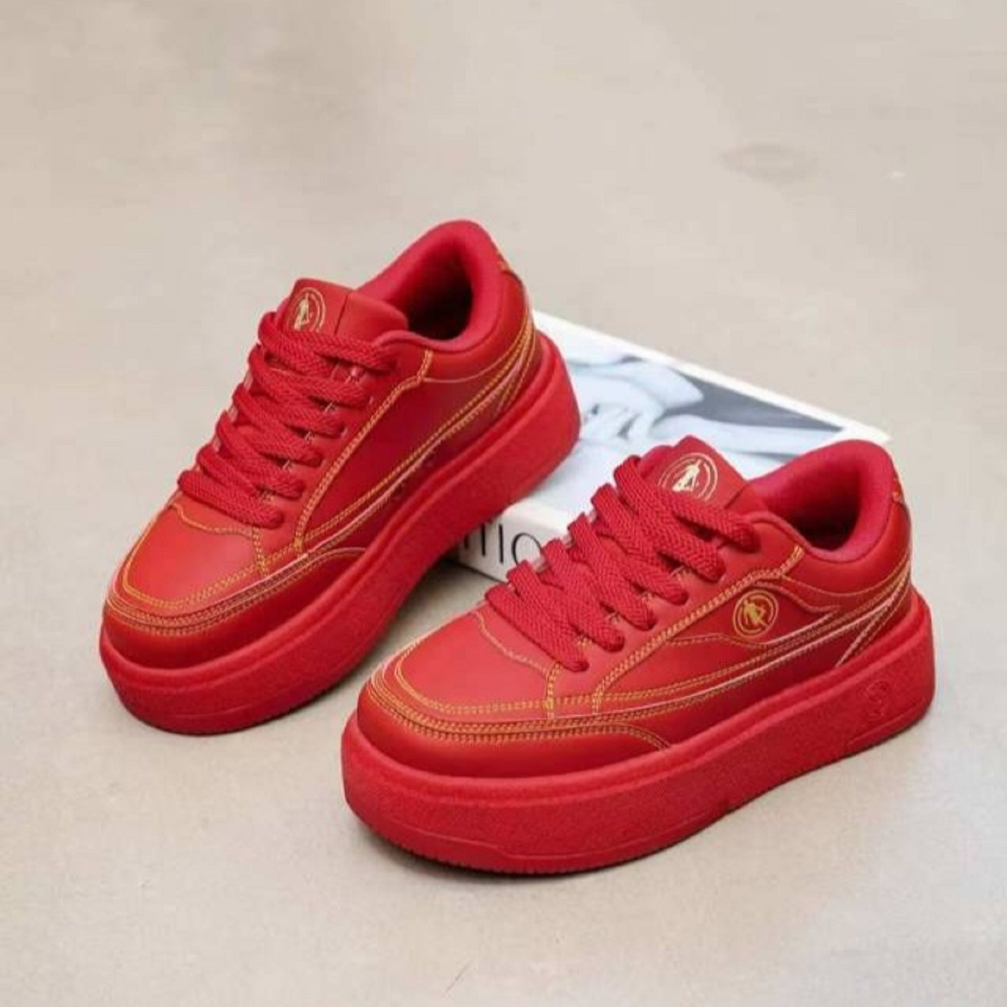 新款尧明大白毽鞋低帮系带拼接平跟跑步跳绳踢毽子运动休闲平板鞋,流行男鞋,休闲板鞋,淘宝优惠券,粉丝福利购,淘宝优惠卷