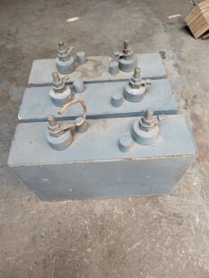 100 进口拆机大油浸电容 体积：345 1600UF 210mm 1000V