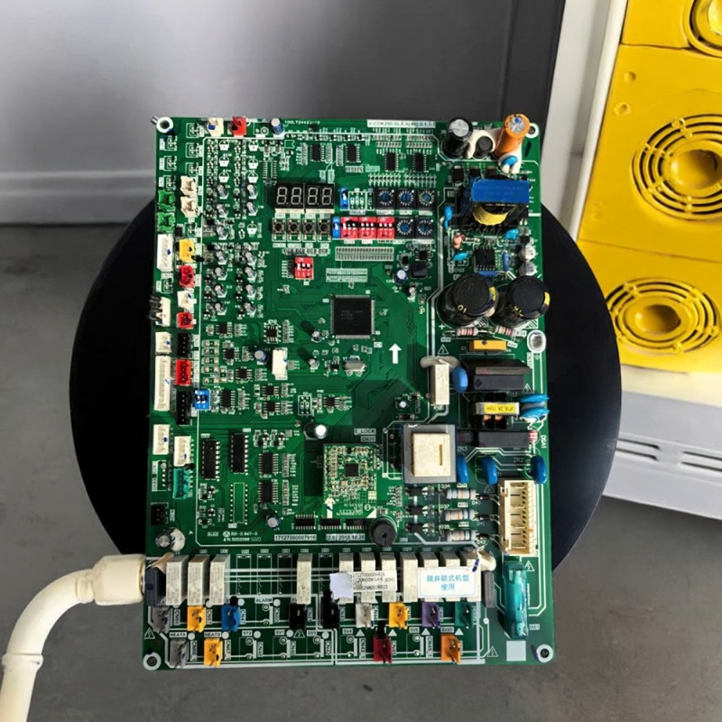 全新原装美的多联机外机