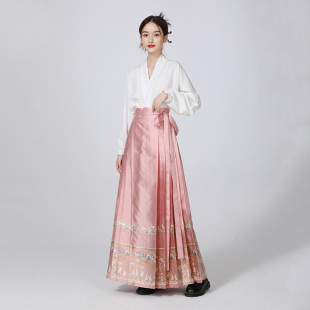 春夏季 国风 新中式 粉色马面裙套装 汉服明制重工上衣一整套 玉兔