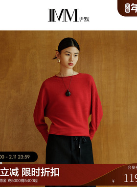 IMM尹默2025年春羊毛混纺大红色蝙蝠袖宽松圆领毛针织衫上衣女