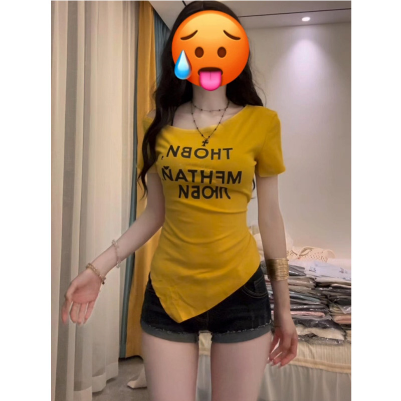 不规则一字肩黄色短袖t恤女夏季新款美式辣妹设计感收腰露肩上衣