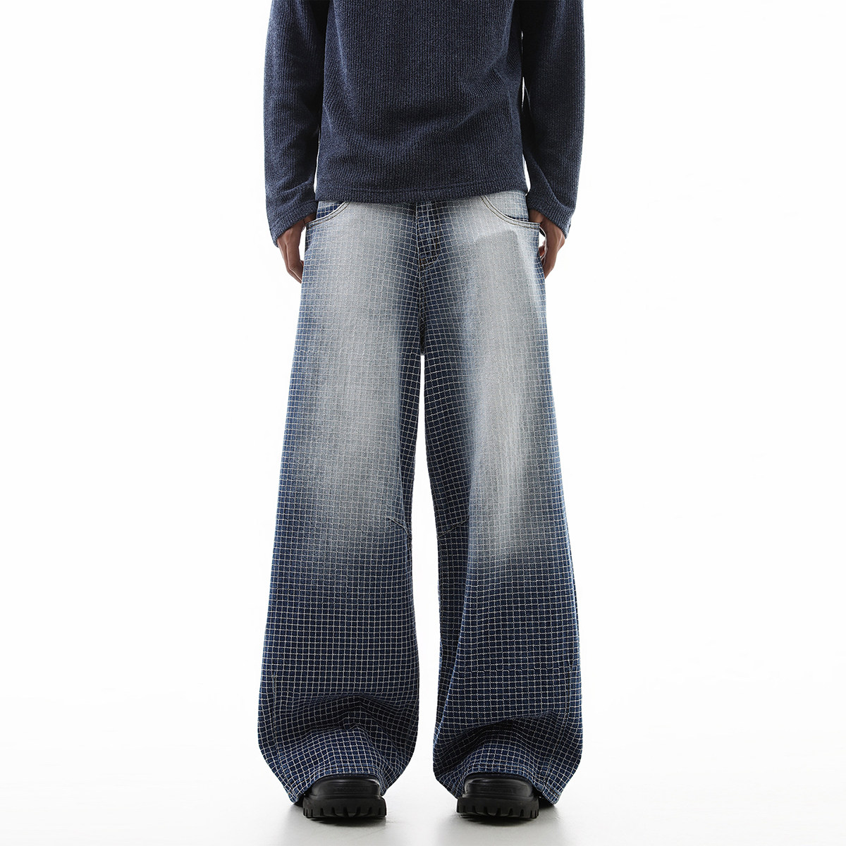 thumbnail for Chao Block 2026 Spring New Embroidered Plaid Line Loose Washed Gradient Blue Straight Wide-leg Jeans