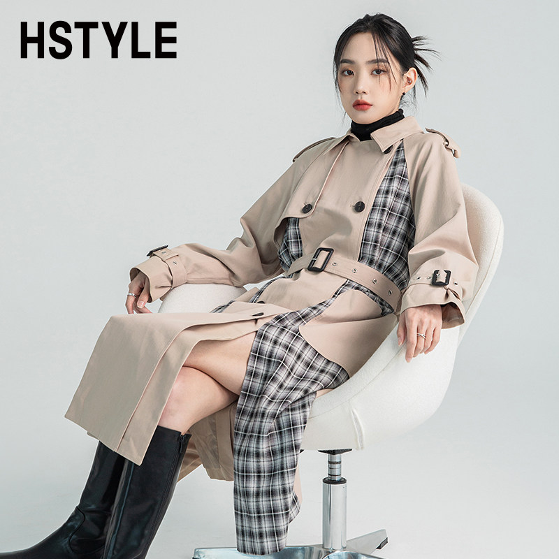 韩都衣舍双排扣风衣外套女秋新款格纹拼接长款大衣PV9789