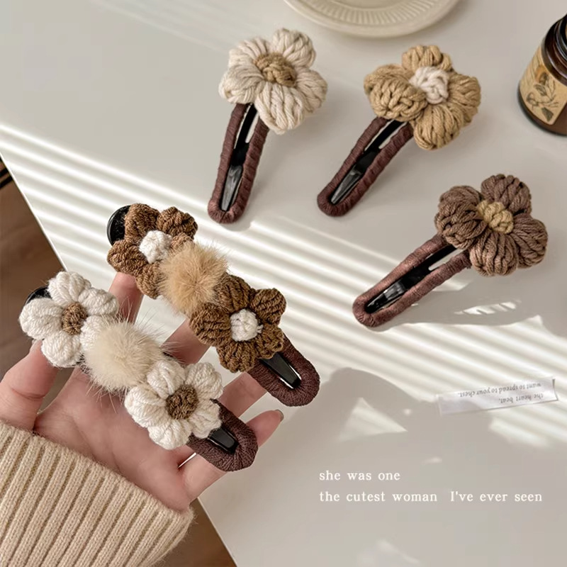 气质奶咖色花朵毛线发夹女后脑勺盘发大号鸭嘴夹鲨鱼夹安全