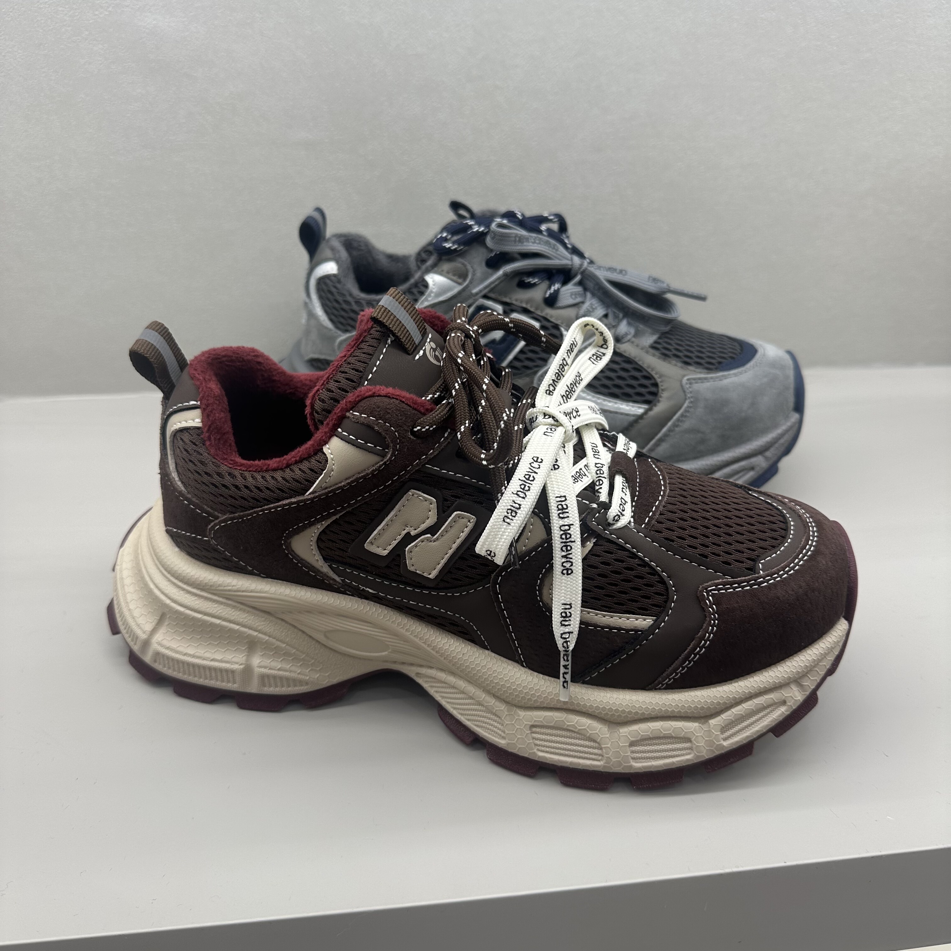 茵茵家韩版真皮加绒厚底Z子老爹鞋女2025秋冬新款百搭休闲运动鞋