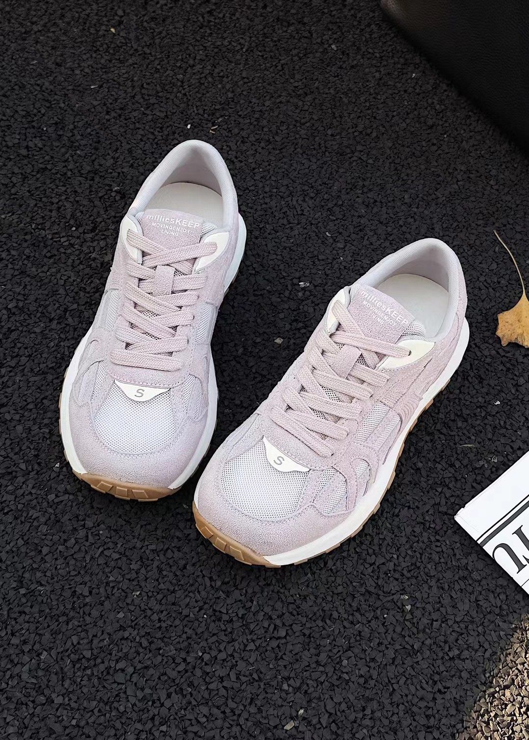 茵茵家2026春秋新款韩版真皮网面系带平底阿甘鞋女透气运动慢跑鞋,女鞋,德训鞋,淘宝优惠券,粉丝福利购,淘宝优惠卷