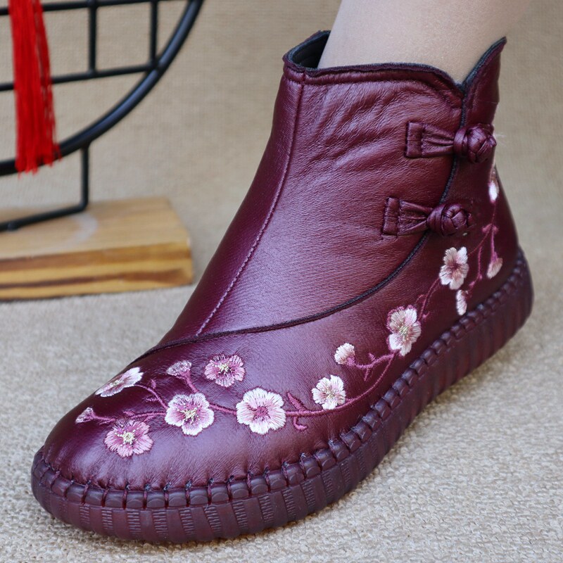 老北京布鞋女冬季棉鞋加厚保暖妈妈鞋牛筋底绣花鞋中老年防水防滑