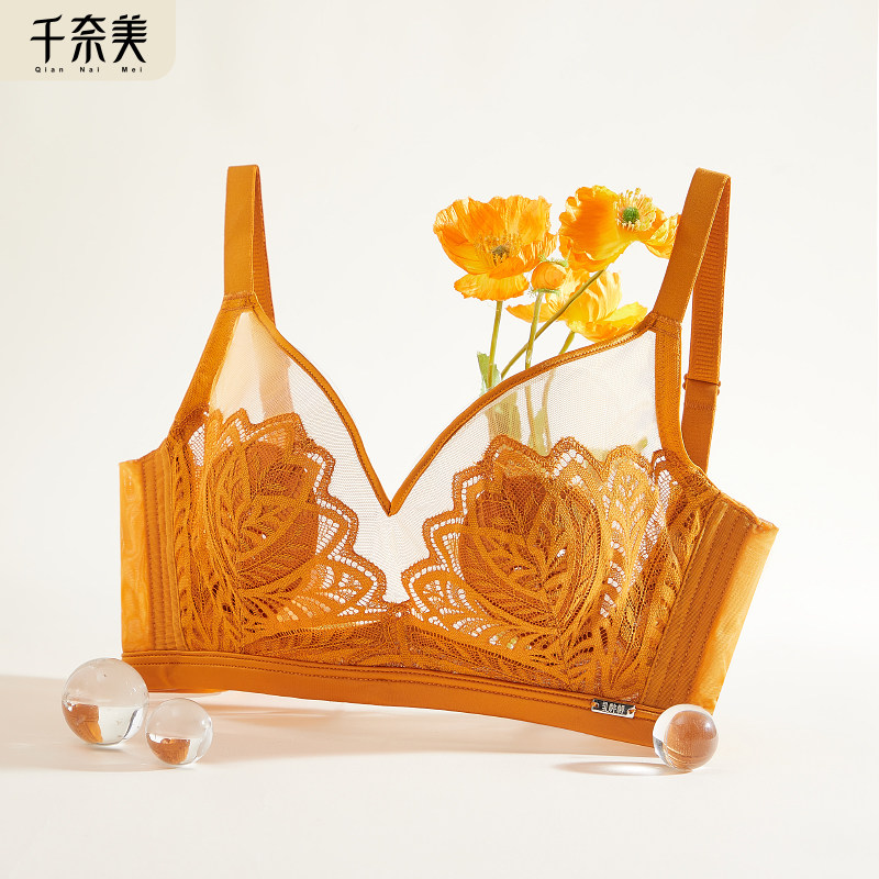 QNM内衣女大胸显小兔耳朵半罩杯软钢圈收副乳超薄款蕾丝文胸罩