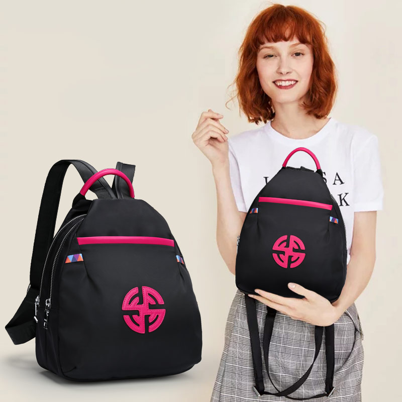 特利瓦萨琪防水尼龙布百搭双肩包