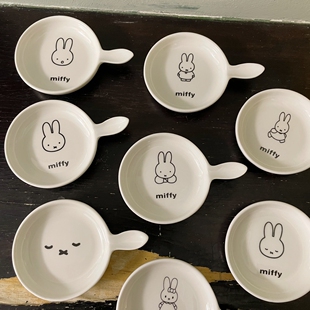 久物 日式表情小兔子陶瓷味碟调味碟酱油碟家用小味蝶醋碟蘸料碟