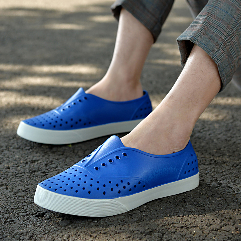 夏季塑料凉鞋一脚蹬洞洞潮男塑胶凉拖青少年中学生透气沙滩全网鞋|msdalam kategori Kasut lelaki popular, Sandal - dari Buy2taobao.com untuk memberikan perkhidmatan ejen Taobao profesional membeli