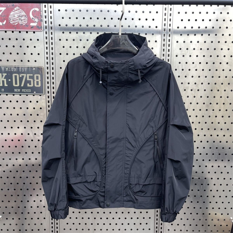 高端秋冬男潮复古连帽夹克工装设计感宽松休闲加棉冲锋衣情侣外套