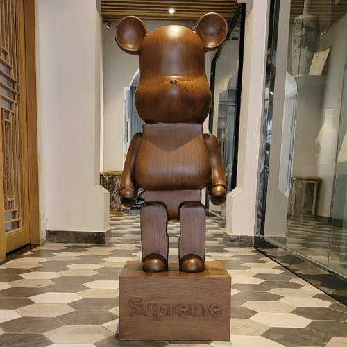 简约胡桃木色暴力熊落地摆件