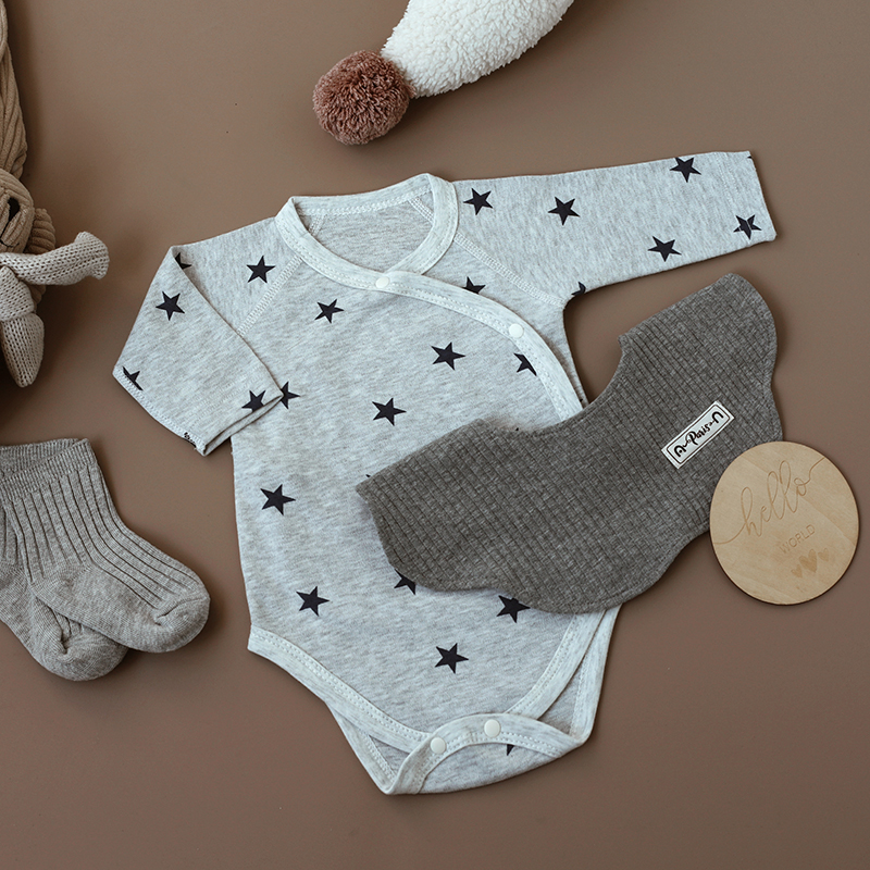 婴姿新生儿系带包屁衣春秋纯棉婴儿衣服宝宝护肚衣服三角哈衣可爱