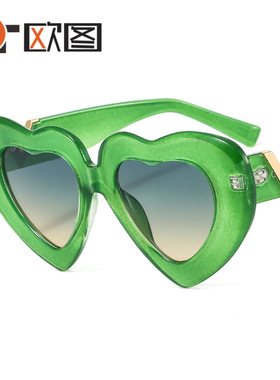 新款爱心女士彩色太阳镜心型V字装饰走秀个性网红欧美墨镜M372