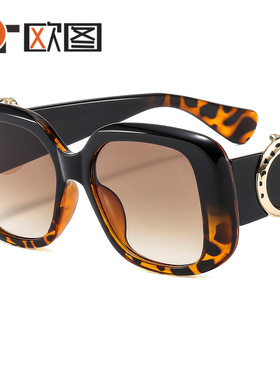 欧图 方形男女同款欧美太阳镜环形豹子头缀饰百搭墨镜CH3987