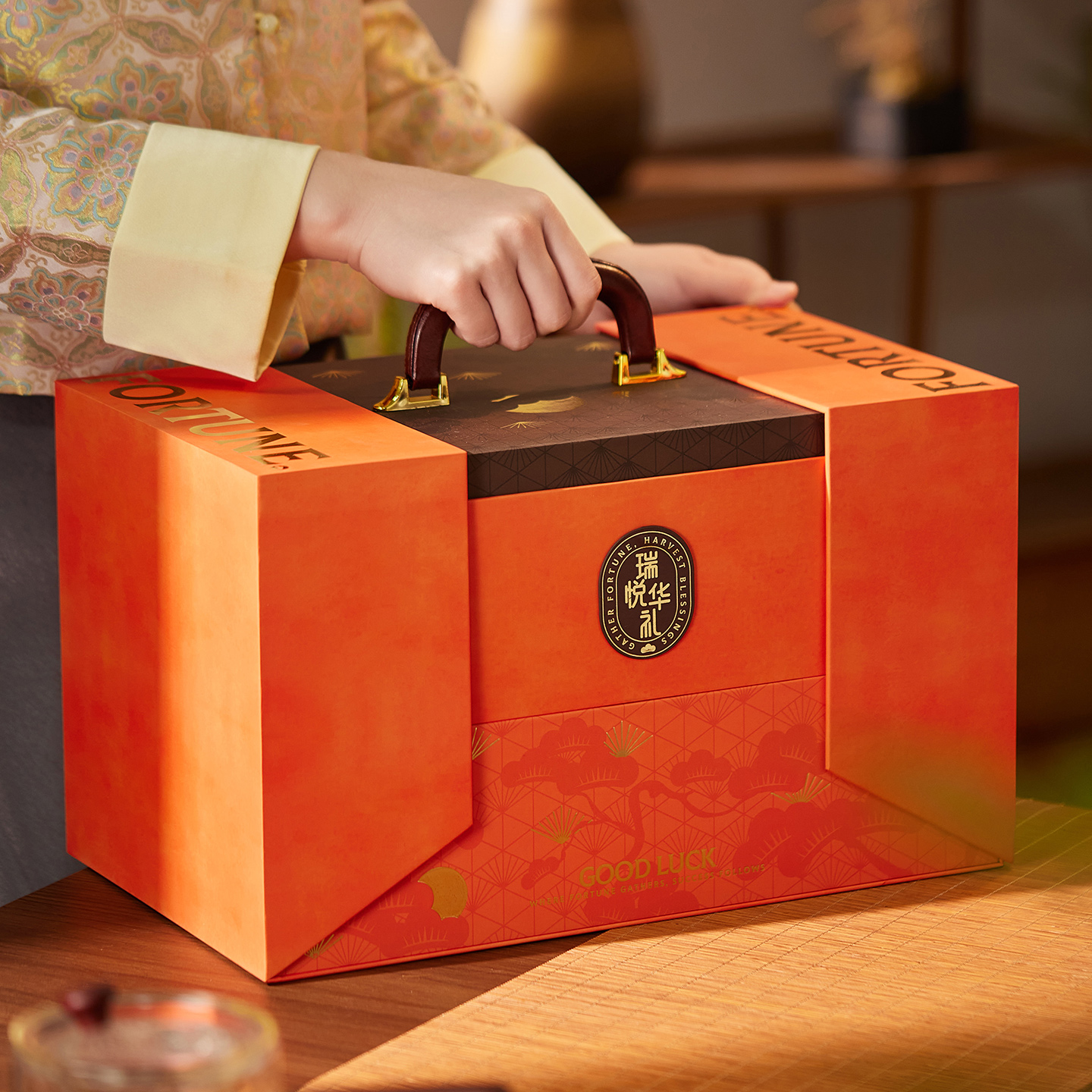 2026年新款高档手提双层盒