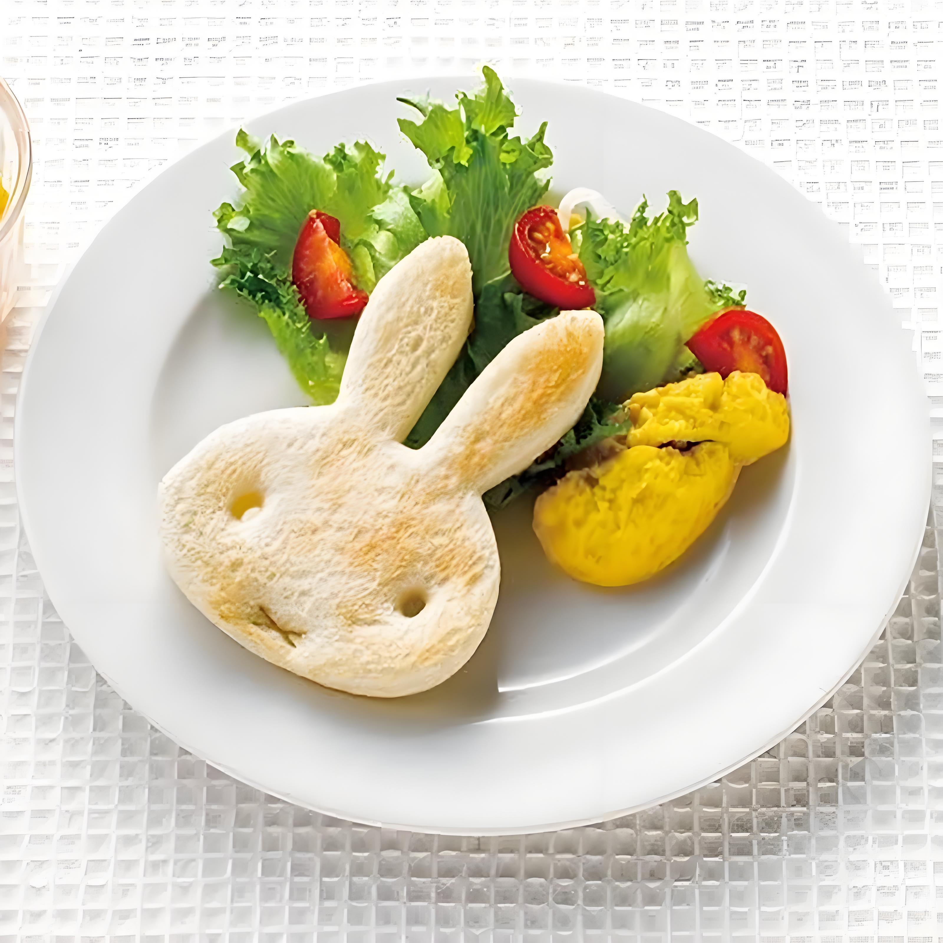 日本制迪士尼维尼熊米菲兔早餐吐司三明治压模 面包曲奇烘焙模具